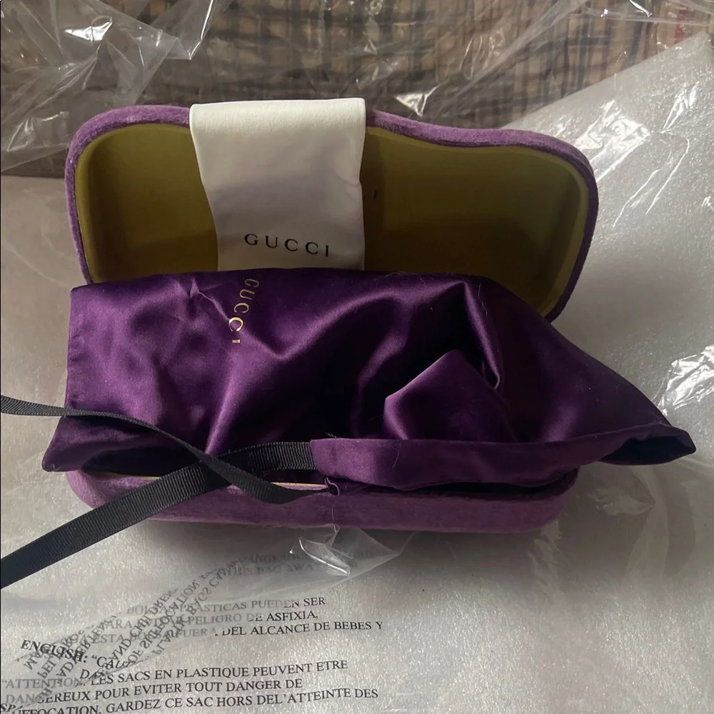 Gucci Women's Brown Oversized Cat Eye Havana Sunglasses - Picture 7 of 16